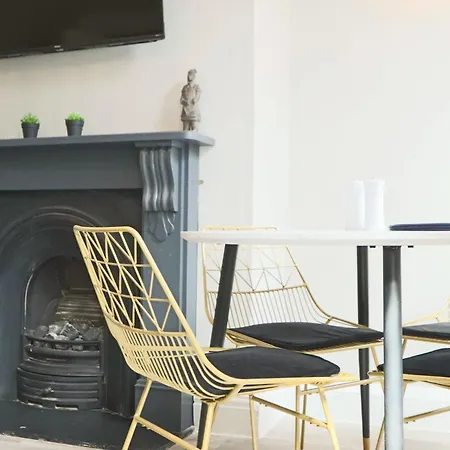 Apartment Al's Kingsdown Parade F2 Bristol